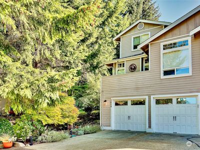 1654 NW White Tail Place