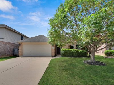513 Crescent Creek Ln