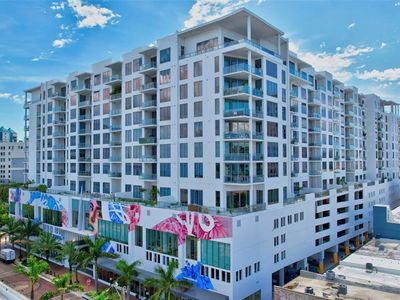 111 S Pineapple Ave #1018