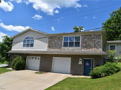3595 & 3597 W 36th St