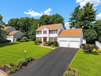 35 Meeshawn Ave