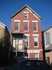 1736 W Beach Ave