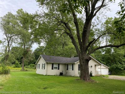 364 James Ct