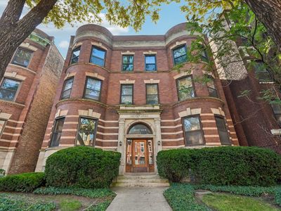 5218 S Dorchester Ave #1