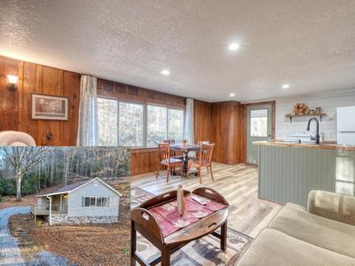 408 Smith Rd