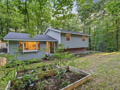 65 londonderry Road