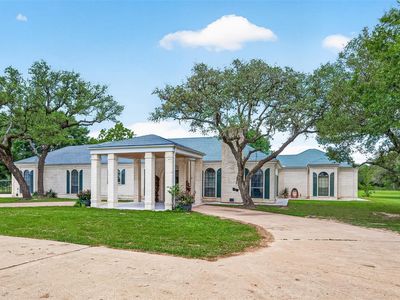 1218 Forest Oak Dr