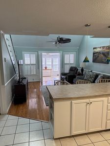 902 Sea Mountain Hwy APT 5