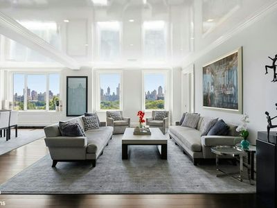 262 Central Park W #10E