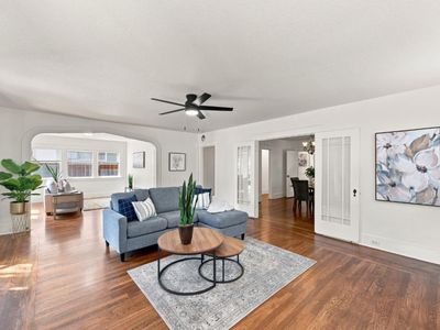 1033 Villa Ave