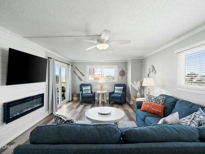 5801 Thomas Dr UNIT 301