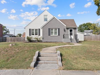 110 N Ball St