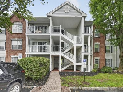 76 Chambord Ct