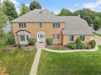 1600 Brentford Dr