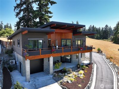 5453 Harborside Lane