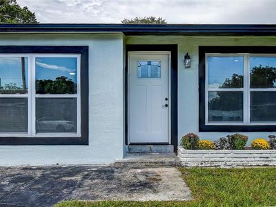 7580 MEADOWLAWN DRIVE N