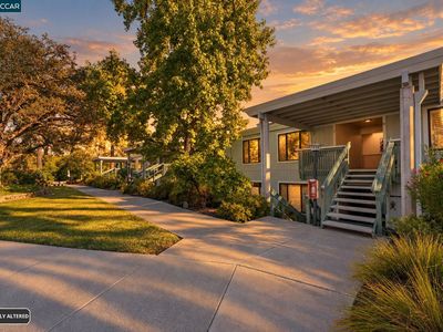 1332 Singingwood Ct APT 9