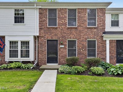 Property at 6715 Garden Rd, Maumee, OH