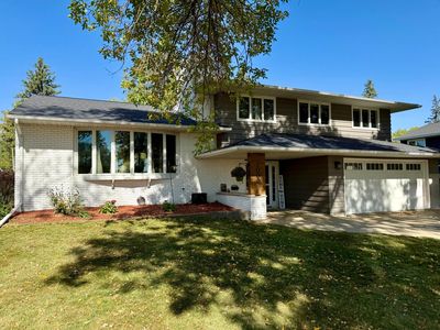 Property at 1000 W Birch Ave, Olivia, MN