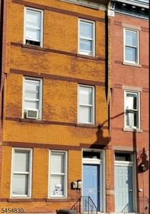 110 N Stockton St