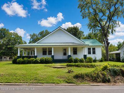314 Riverside Ave