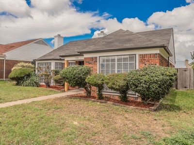 1548 High Pointe Ln