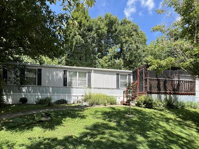 11994 Dickerson Rd
