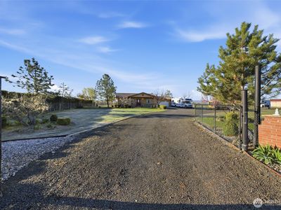 237 Reeds Road