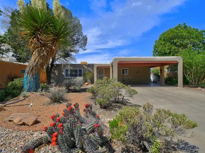 2417 Cagua Dr NE