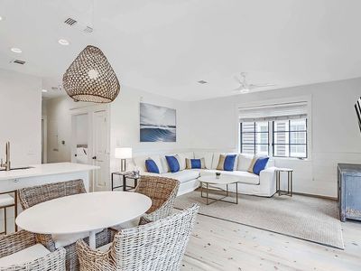 27 Saint Augustine St #6202