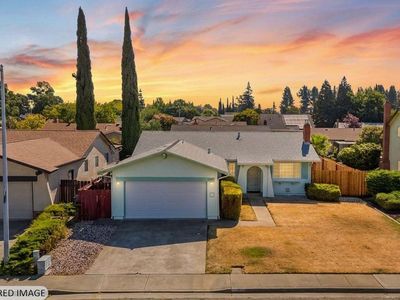 2286 Channing Court