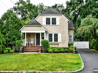 280 Morse Ave