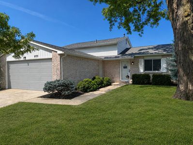 5773 Langhorn Dr