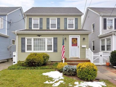 224-30 Edmore Avenue