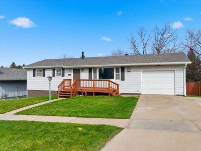 1002 Sunset Dr