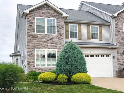 42 Grandview Dr