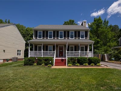 8920 Castle Point Dr