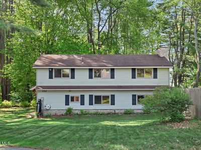 152 Longvue Lane