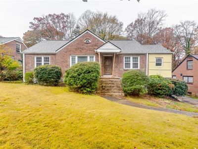 1273 Anchor Ter SW