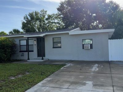 17 S SOLANDRA DRIVE