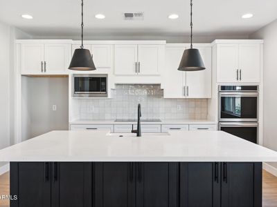 25893 W Running Deer Trl