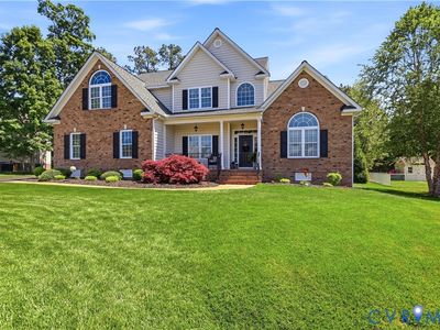 15249 Willow Hill Ln