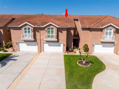 6741 Vista Del Lago Ave