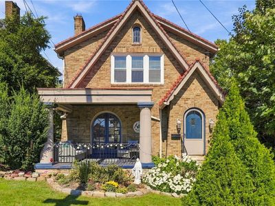 8 Chalfonte Ave