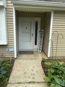 1 Arrowwood Ln