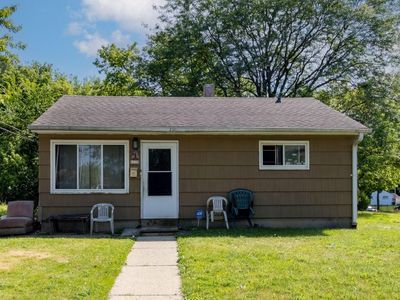 6119 West Carmen AVENUE