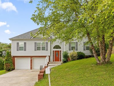 330 Celestial Ln