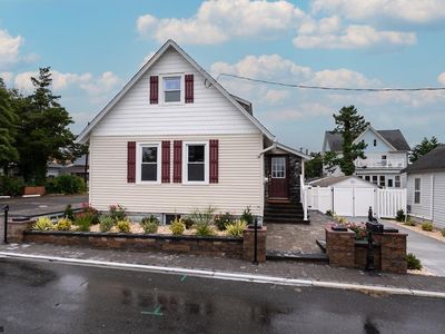 24 Miller Ln