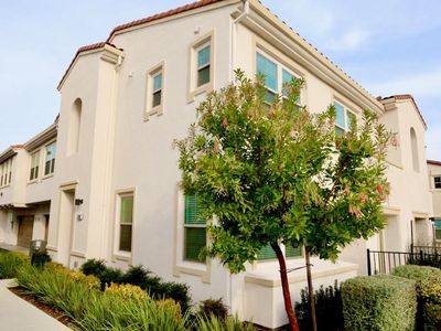 5301 E Commerce Way Unit 33102