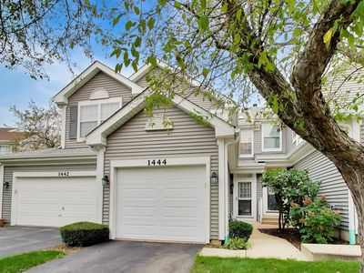 Property at 1444 Division Ct, Saint Charles, IL